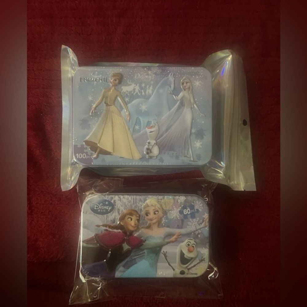 Disney Frozen Puzzle Set Bundle of Two